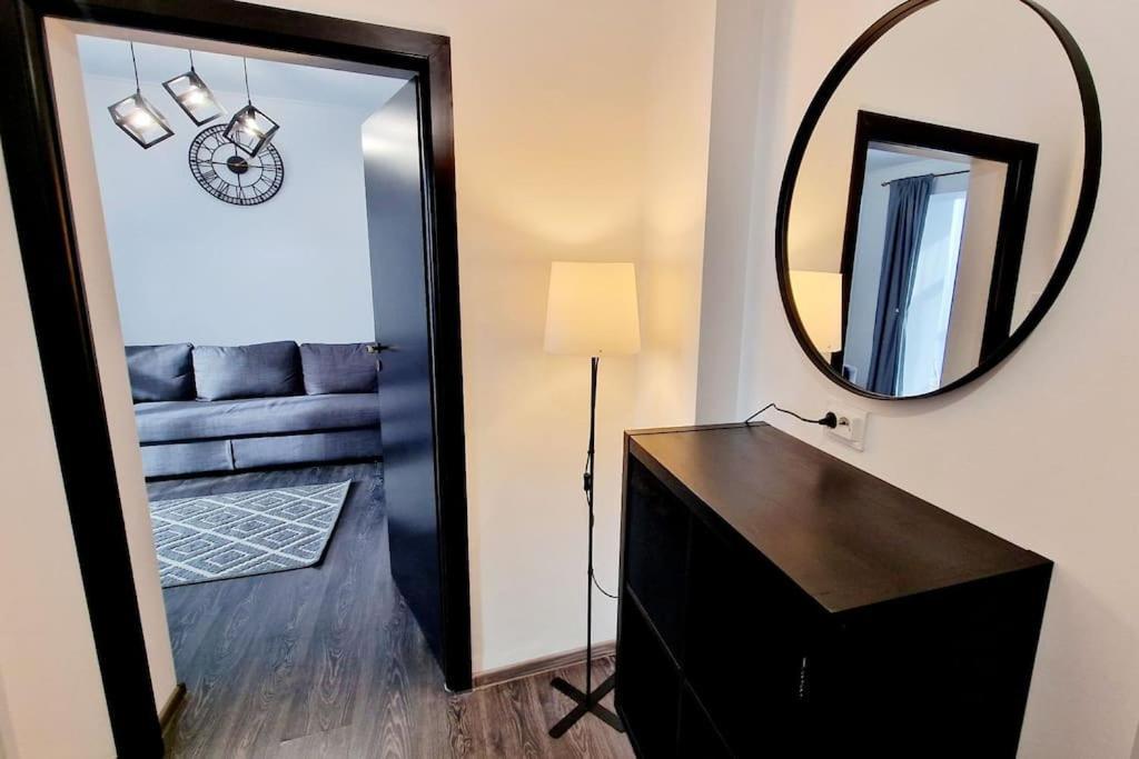 Belle Apartments - Republicii ปีเตช ภายนอก รูปภาพ