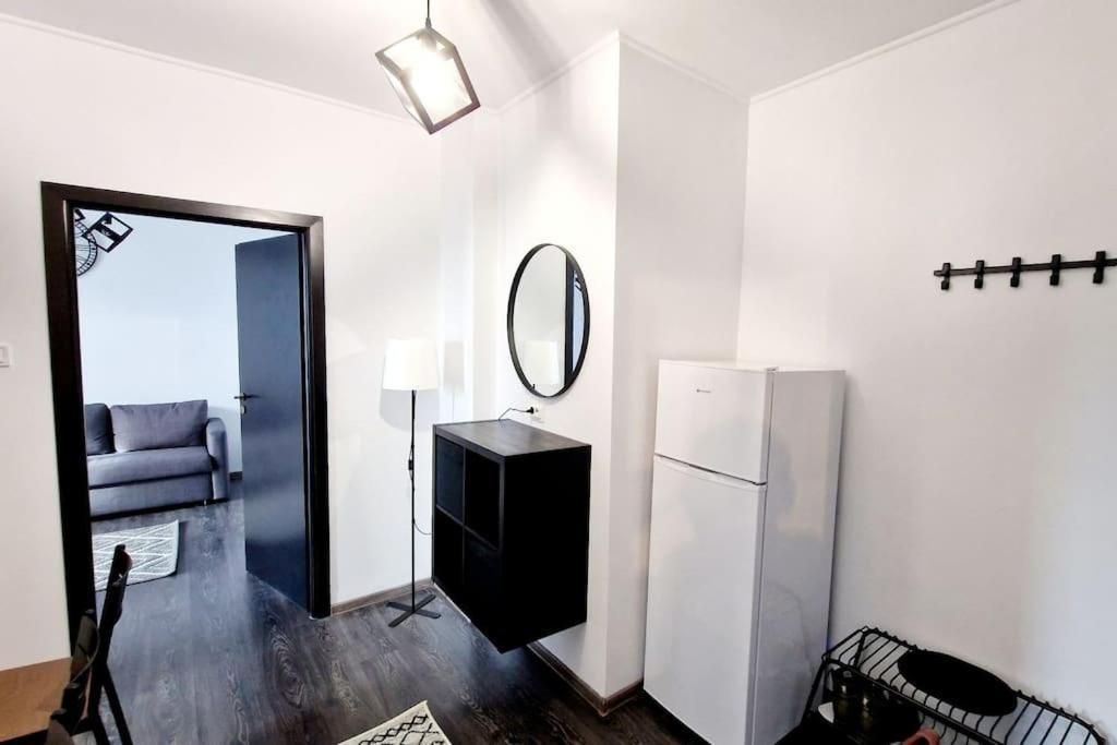 Belle Apartments - Republicii ปีเตช ภายนอก รูปภาพ