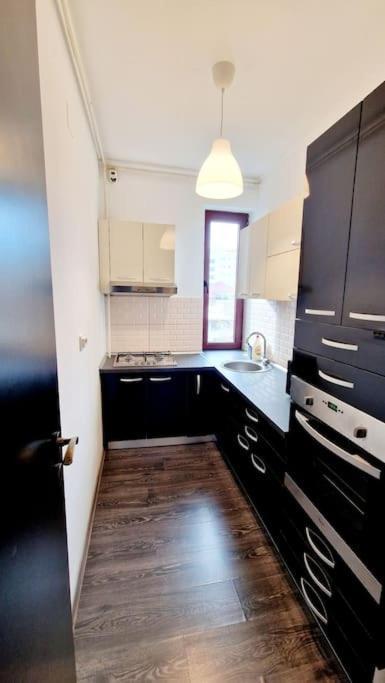 Belle Apartments - Republicii ปีเตช ภายนอก รูปภาพ