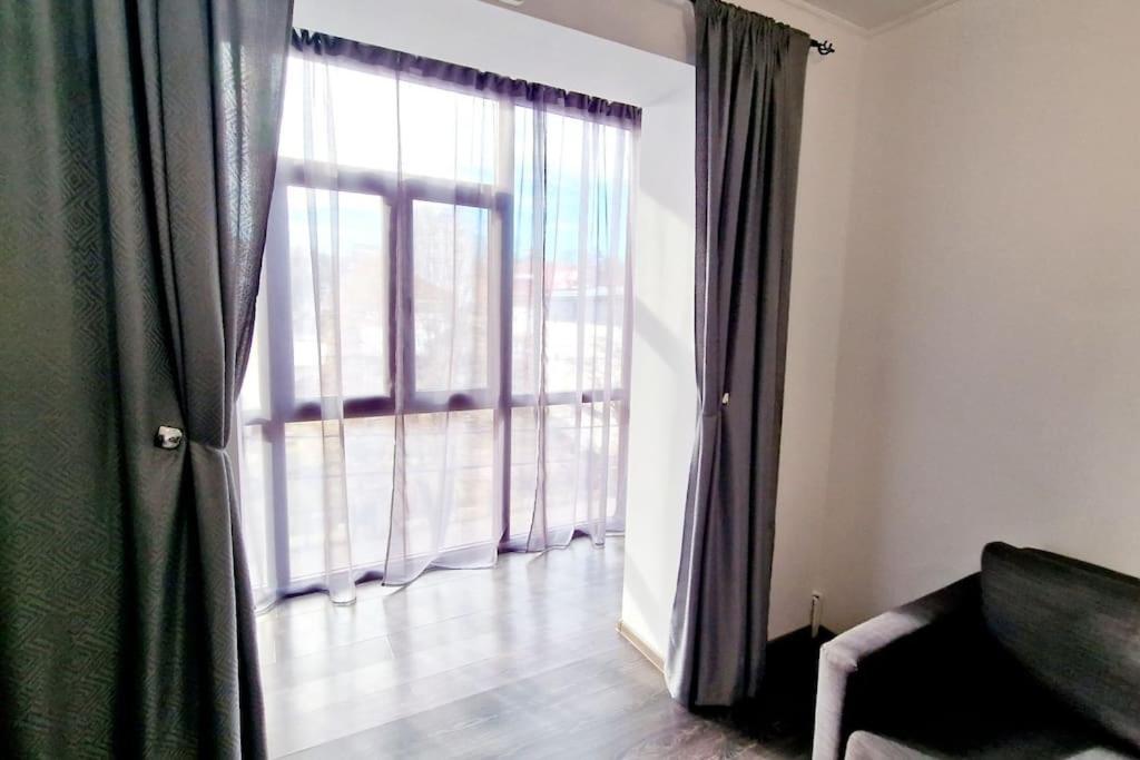 Belle Apartments - Republicii ปีเตช ภายนอก รูปภาพ